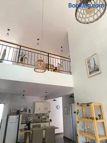 Amplio loft acogedor, súper luminoso y seguro, en el corazón de Tigre - Image 1