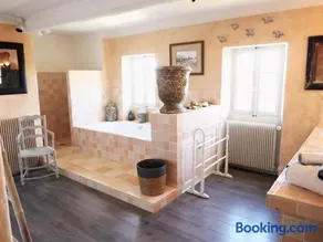typical provençal farm house close to l'isle sur la sorgue - 12 persons - Image 2
