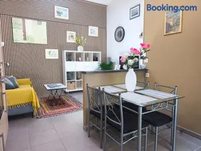 T2 Cosy avec Jardin Privé aux Portes de Cassis - Image 4