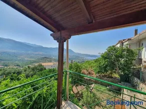 Himara Olive House - Image 3
