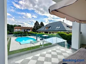 Appartamento in villa con piscina privata e vasca idromassaggio ad uso esclusivo - Image 1