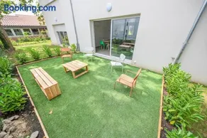 Chez Jean-Paul - Rez de jardin et parking - Image 3