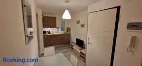 Sweet House - Image 1