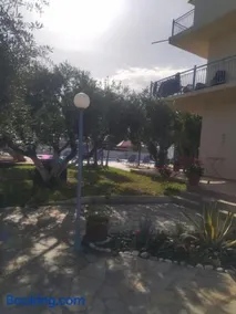 Marieva Sea View Apartments - Image 5