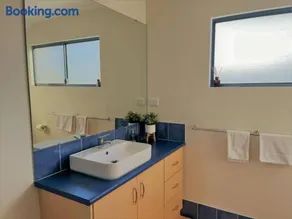 The Oceanaire - Image 1