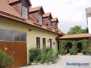 Grießlhof - Image 1