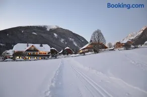 Landhotel - Apartments Bauer - Image 2