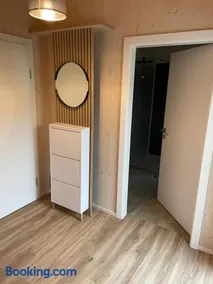Moderne Maisonette-Ferienwohnung mit Dachterrasse, Waldblick & Parkplatz - Image 3