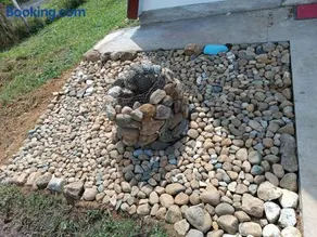Morretes Chalet with River and Pool 40 min to the coast - Image 3