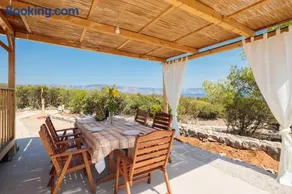 Private Bay Residence - Image 5