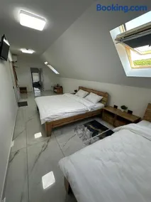 M-23 Hotel - Image 3