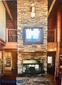 Rainbow Ridge Retreat - Image 3