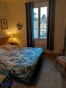 Charmant studio 8, parking et wifi gratuit, local vélo - Image 2