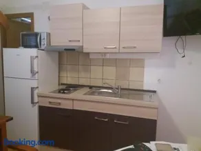 Apartman Nin-Dodo - Image 2