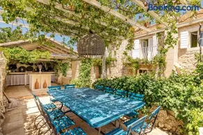 Sea View Villa with Tennis Court - Dvori sv Jurja - Image 4