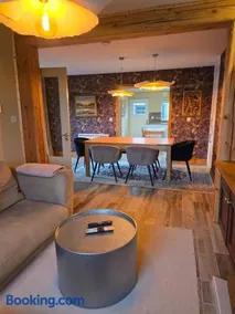 Cozy Town house - Image 4