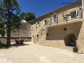 La Maison des Belles Filles - Image 2