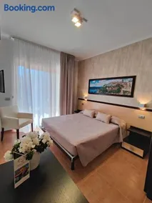 Villa Fenice Bed & Breakfast - Image 3