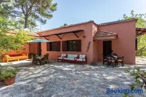 Villa Sole With Pool and Sauna - Image 3