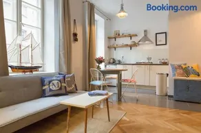 Amazing Old Town Chill Out Apt - Image 2