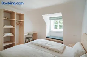 Appartamento adatto alle famiglie con sauna, giardino e terrazza | Vista sulla montagna | Perfetto per il lavoro da remoto - Image 1