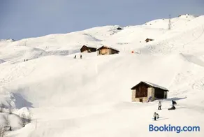 Grosshus Vals - Image 1