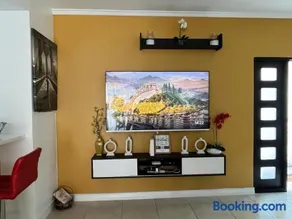 The Brompton's Luxury Apartment - Image 5