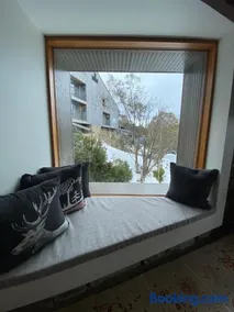 Alpine Woodsmoke Apartments - Image 5