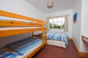 Rainbow hostel - Image 3