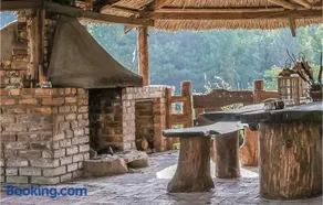 Gorgeous Home In Sarnikierz - Image 3