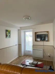 Une jolie petite maison où il fait bon se reposer - Image 1