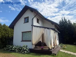 Calm House in Suburbs of Cracow - Image 1