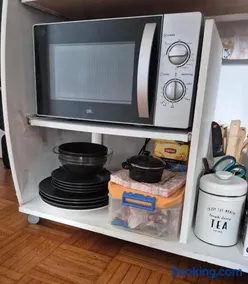 Room in hosts house ideal for the Camino - Image 4