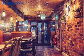 Lawton Street Rooms - Image 5