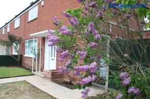 Lilac Bicester-Oxford quiet 3 bedroom house with private parking - Image 2
