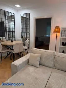 Neu renoviertes Apartment nahe Flughafen Wien Schwechat I mit Parkplatz & 2 Schlafzimmer - Image 2