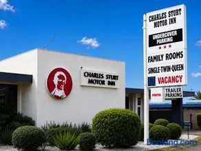 Charles Sturt Motor Inn - Image 1