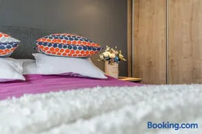 Lead Apartment - Image 4