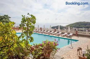 Apart-Hotel Llazari - Image 2