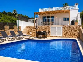Hermosa casa con piscina cerca de la playa de Punta Prima - Image 1