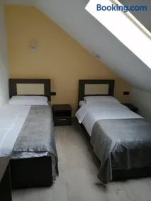 VILA DE PE DEAL - Image 4