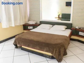 Condor Hotel - Adult Only - Image 4