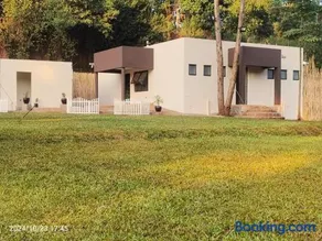 Serian Garden - Image 2
