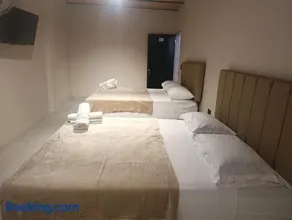 Hotel Country Medellin - Image 2