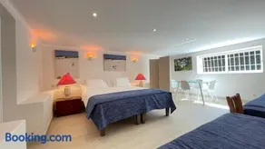 Studio with Private Swimming Pool and Garden - Image 2