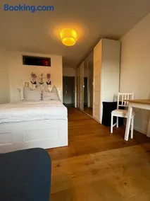 NO-Television One bedroom apartment - Image 1