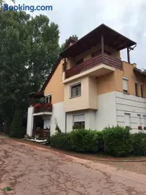Bella apartman Balatonalmádi - Image 1