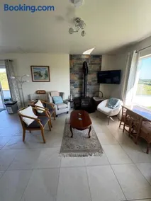 Meadow View Cottage - Image 2