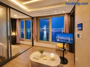 Crystal Ocean House 무료주차 - Image 1