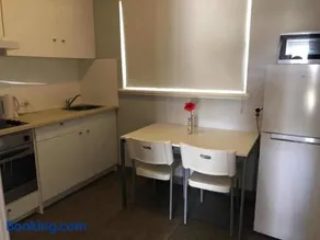Maddington House Unit C - Image 5